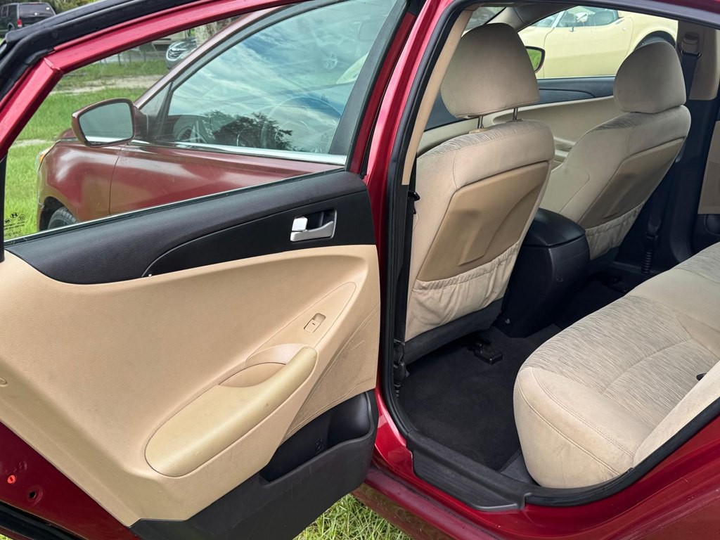 2012 Hyundai Sonata Image 16