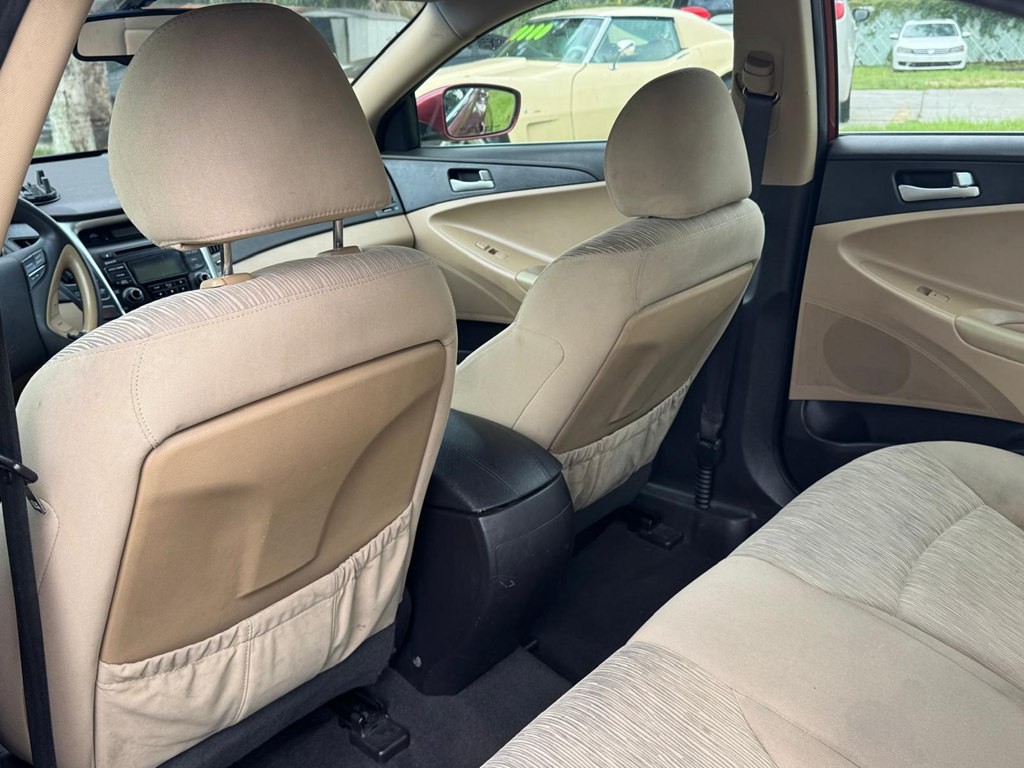 2012 Hyundai Sonata Image 18