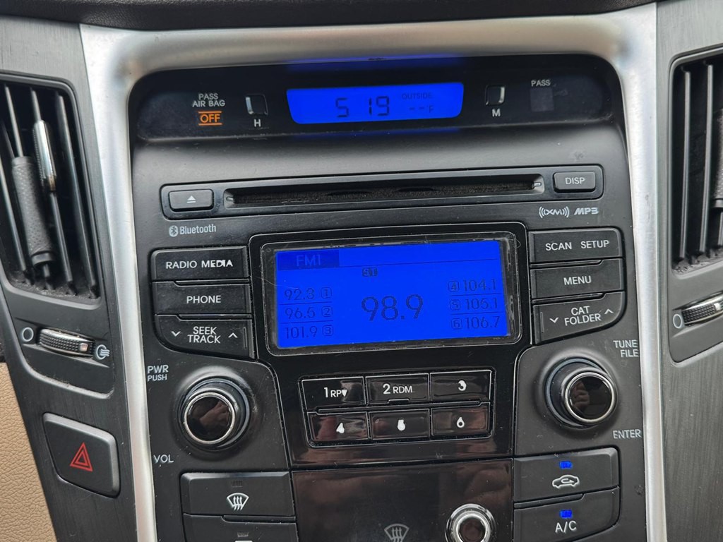 2012 Hyundai Sonata Image 23