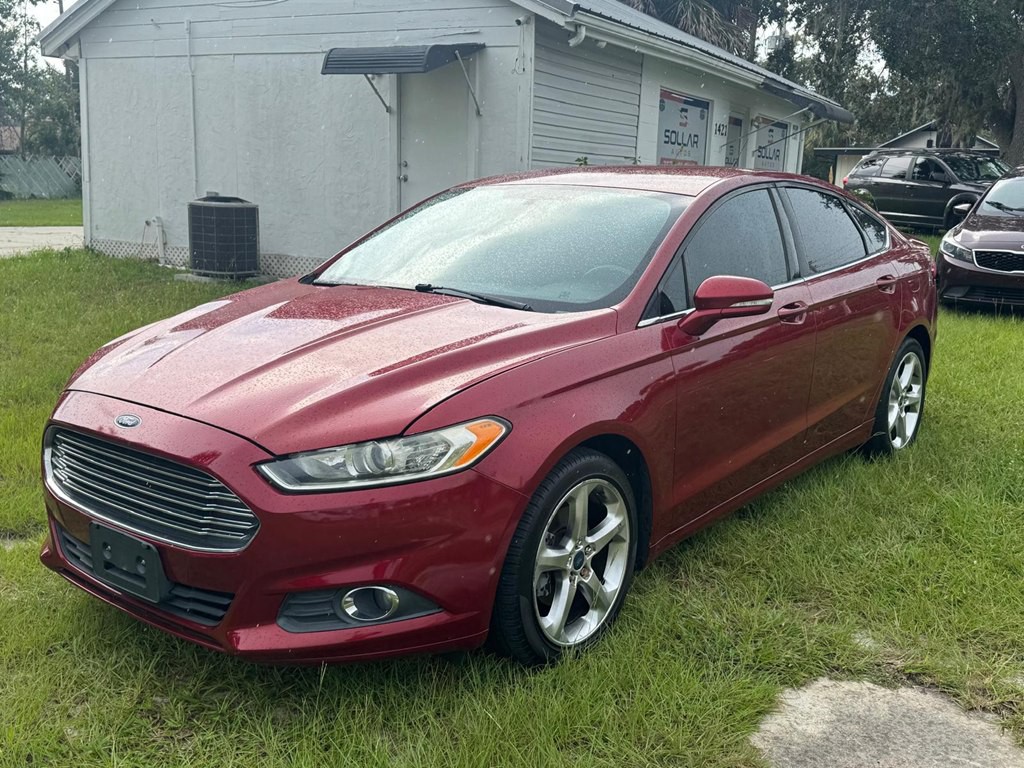2014 Ford Fusion Image 2