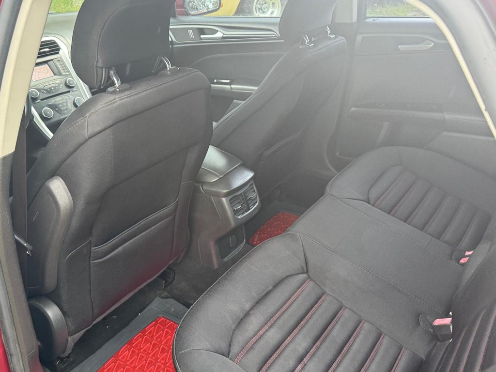 2014 Ford Fusion Image 17