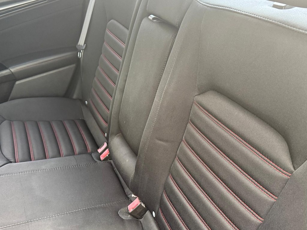 2014 Ford Fusion Image 19