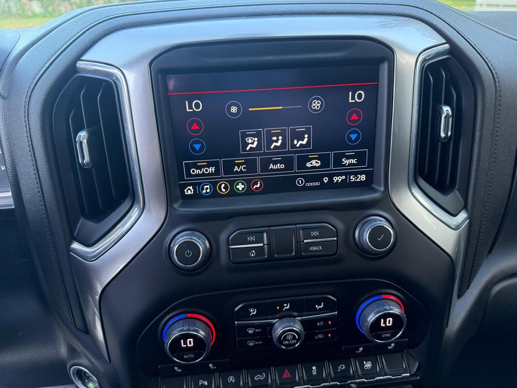 2021 Chevrolet Silverado 1500 Image 17