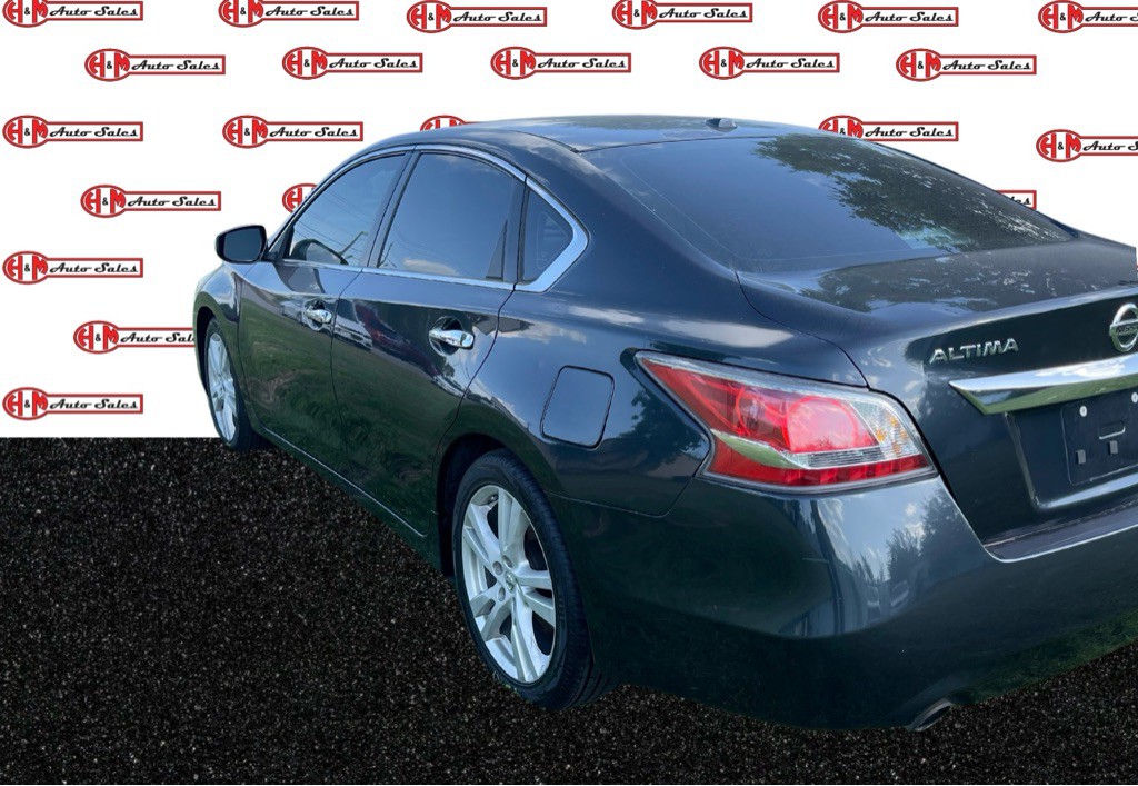 2014 Nissan Altima Image 4