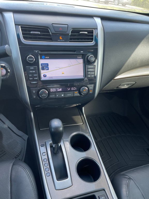 2014 Nissan Altima Image 23