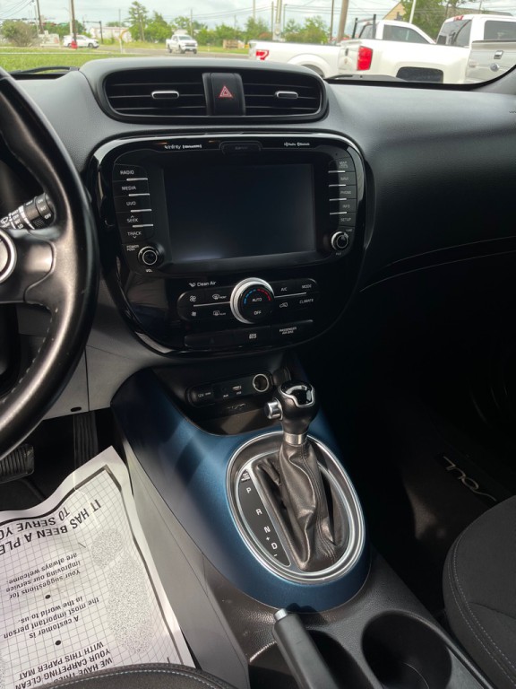2015 Kia Soul Image 10