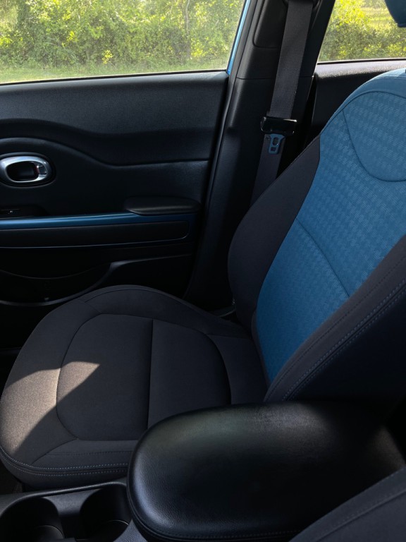 2015 Kia Soul Image 17