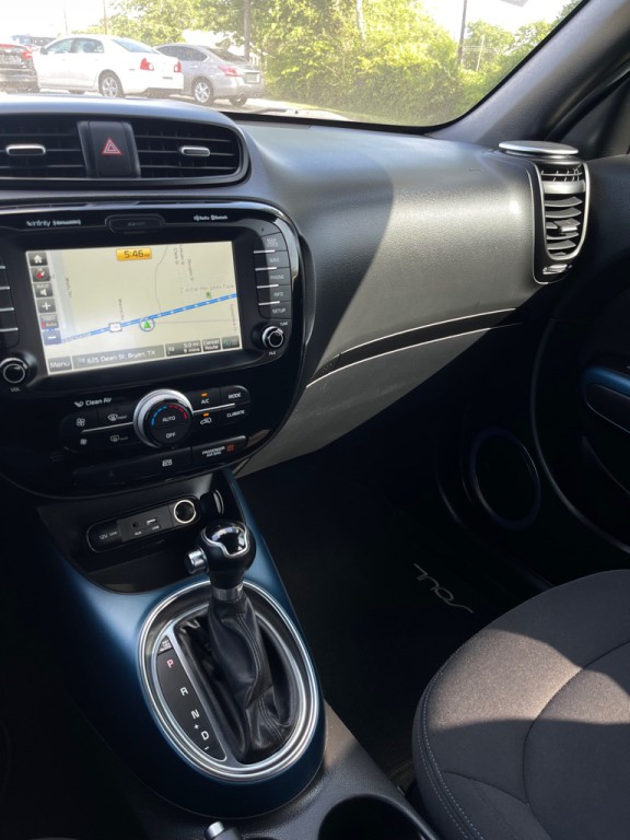 2015 Kia Soul Image 19