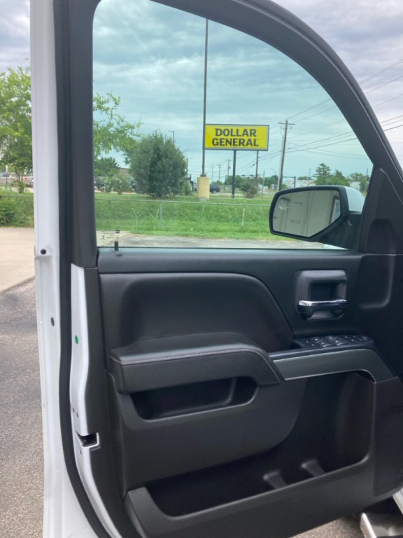 2018 Chevrolet Silverado 1500 Image 8