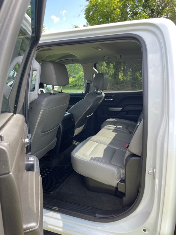 2018 Chevrolet Silverado 1500 Image 32