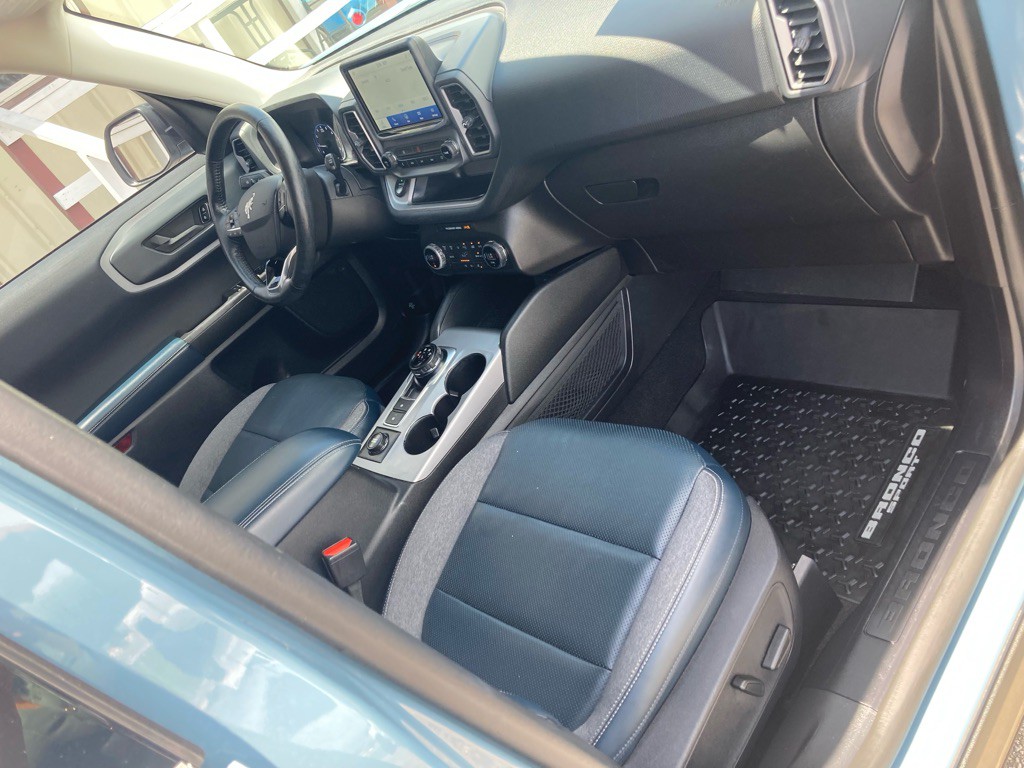 2021 Ford Bronco Image 26