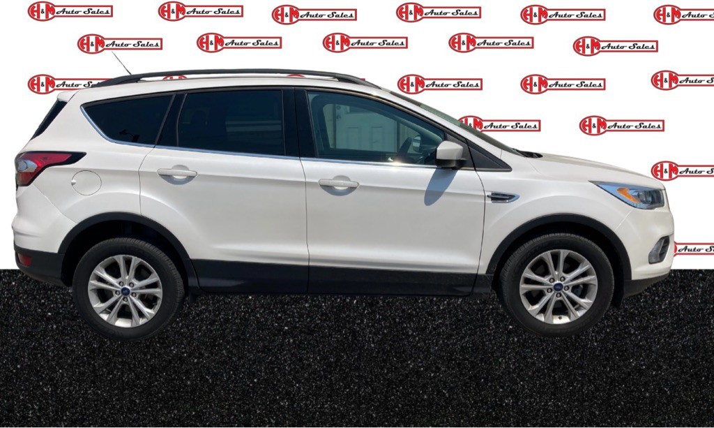 2018 Ford Escape Image 2