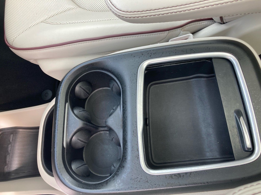 2020 Chrysler Pacifica Image 10