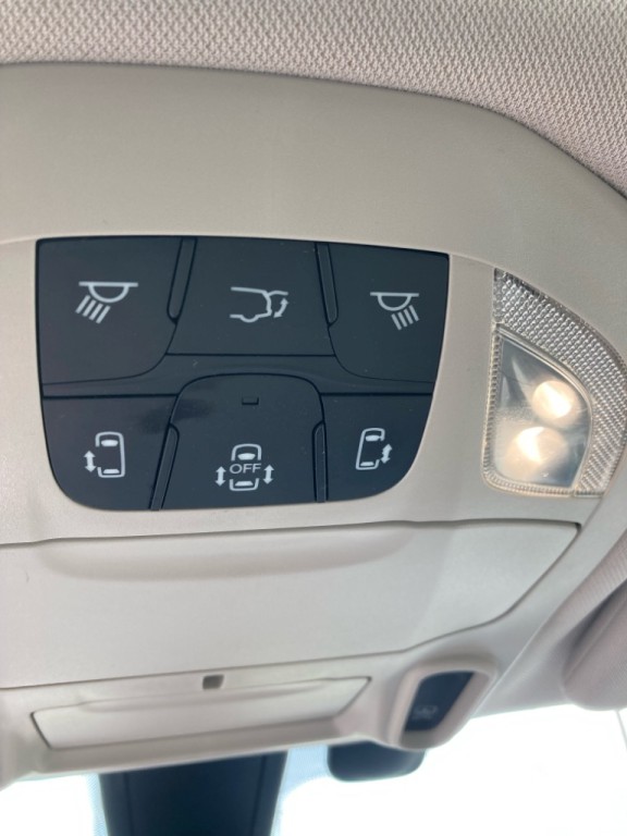 2020 Chrysler Pacifica Image 11