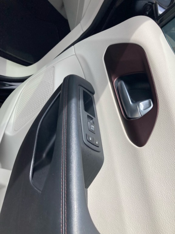 2020 Chrysler Pacifica Image 26