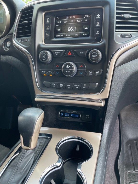 2016 Jeep Grand Cherokee Image 25