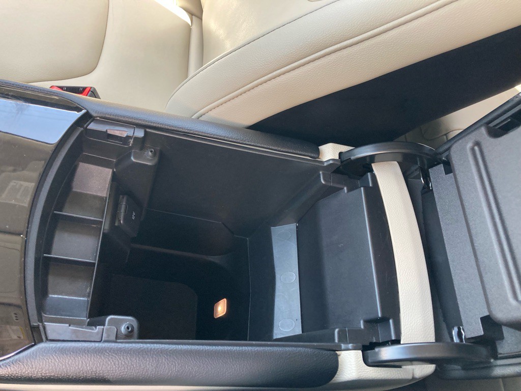 2018 Ford Edge Image 9
