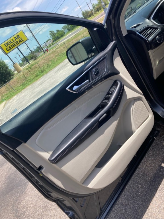 2018 Ford Edge Image 14