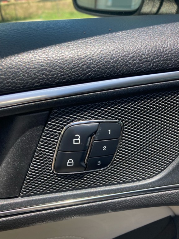 2018 Ford Edge Image 16