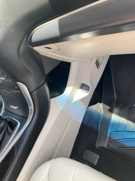 2018 Ford Edge Image 24