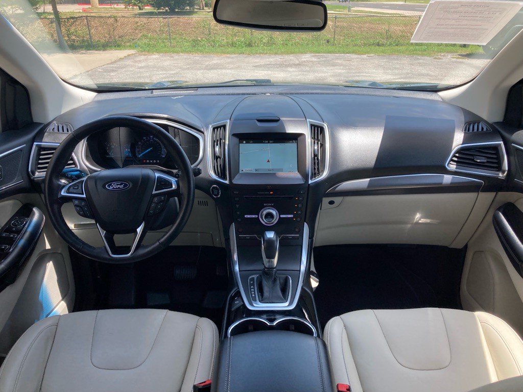 2018 Ford Edge Image 25
