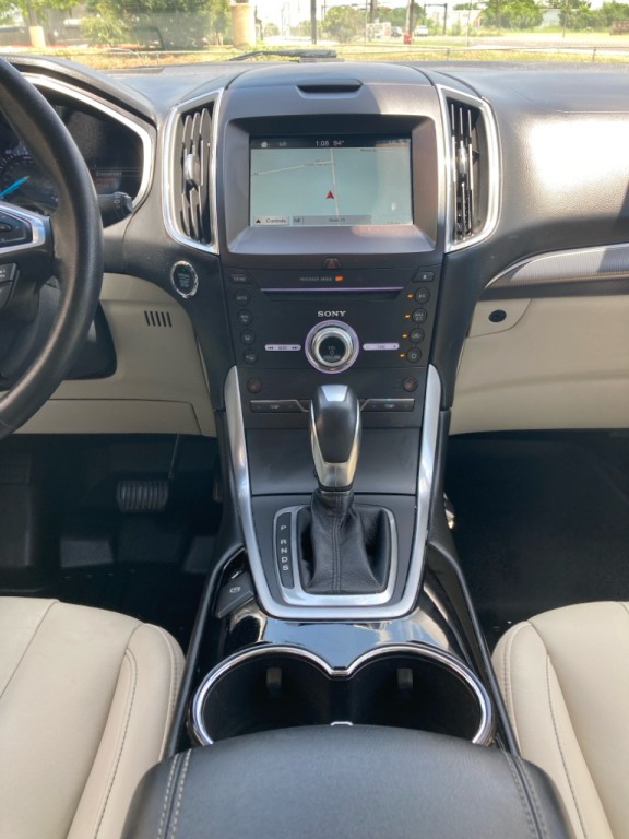 2018 Ford Edge Image 29