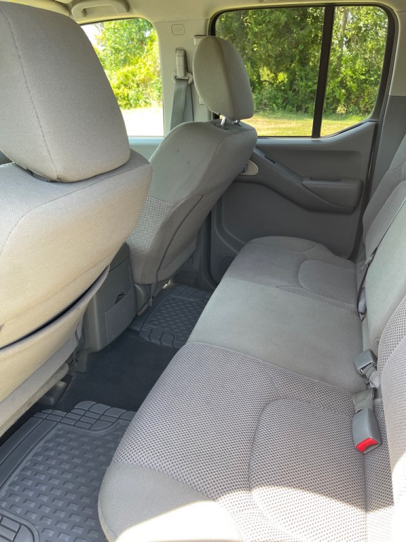 2019 Nissan Frontier Image 14
