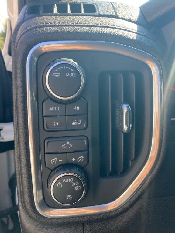 2022 Chevrolet Silverado 1500 Image 13