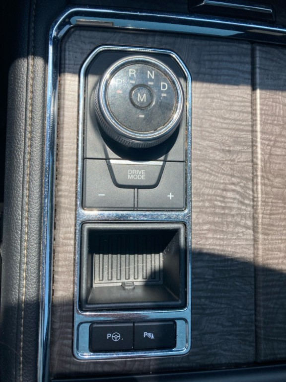2018 Ford Expedition Image 8