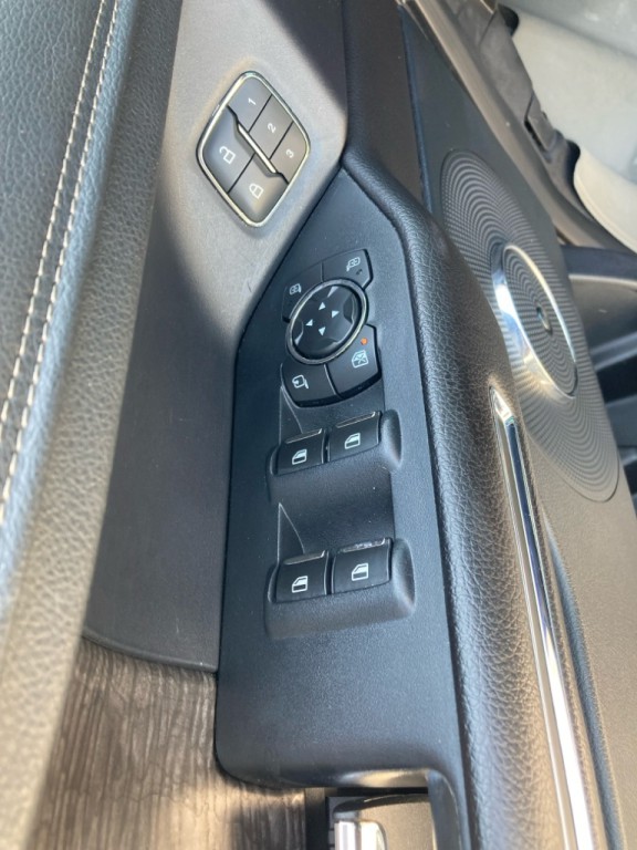 2018 Ford Expedition Image 9