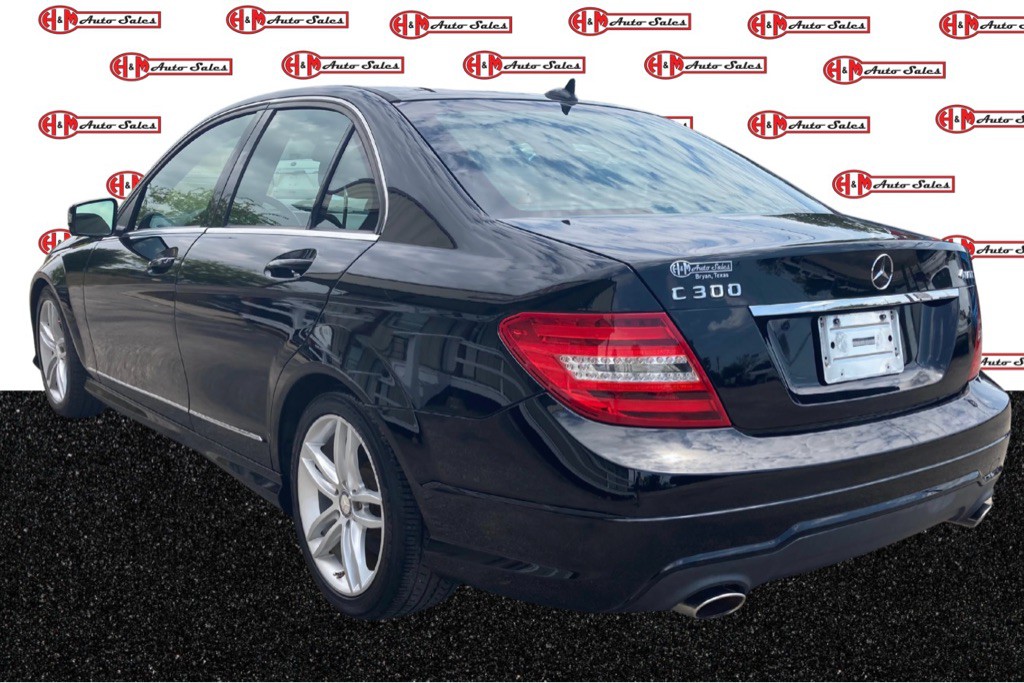 2012 Mercedes-Benz C-Class Image 4