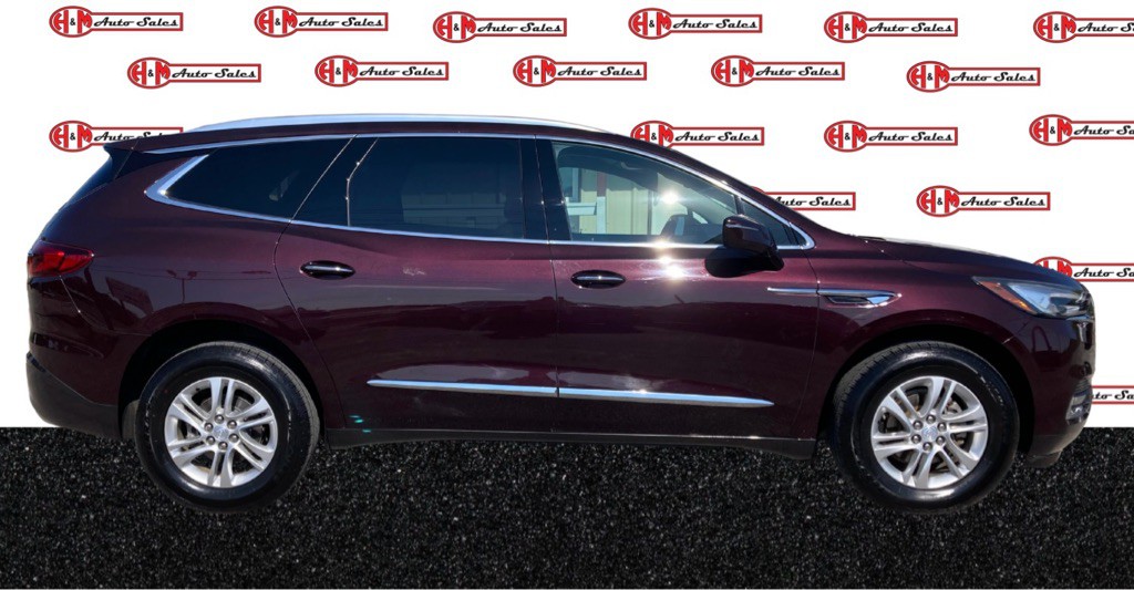 2018 Buick Enclave Image 2