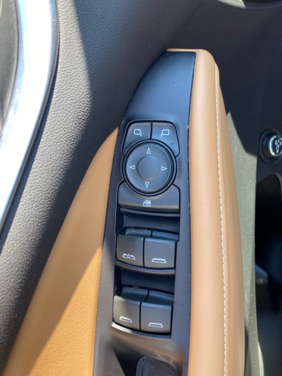 2018 Buick Enclave Image 16