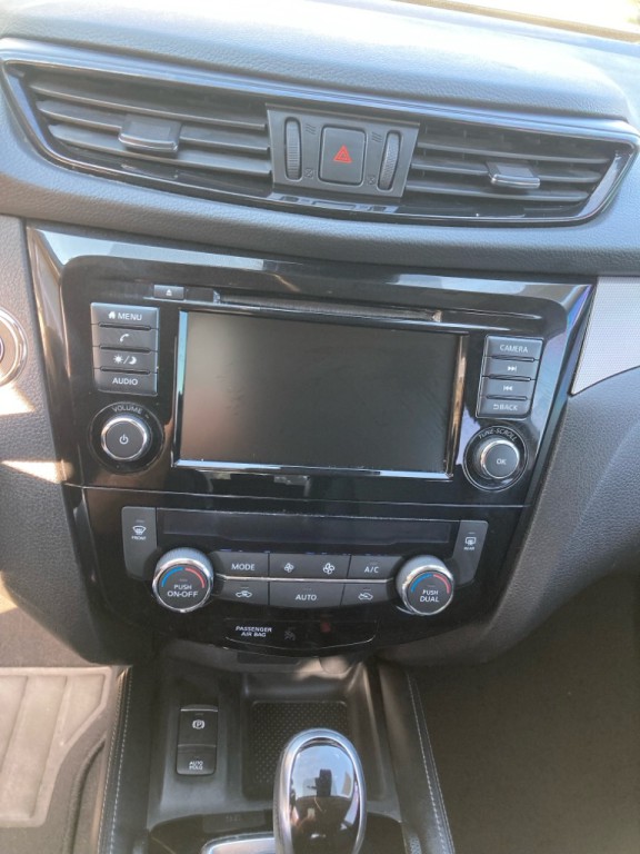 2020 Nissan Rogue Image 10