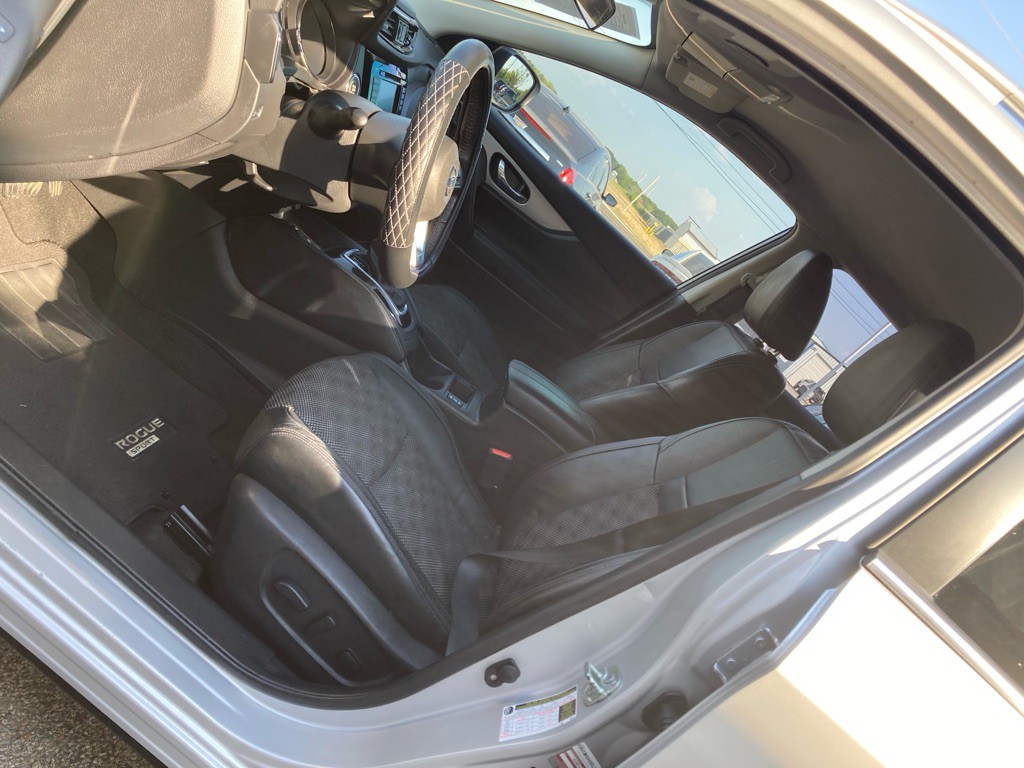 2020 Nissan Rogue Image 11