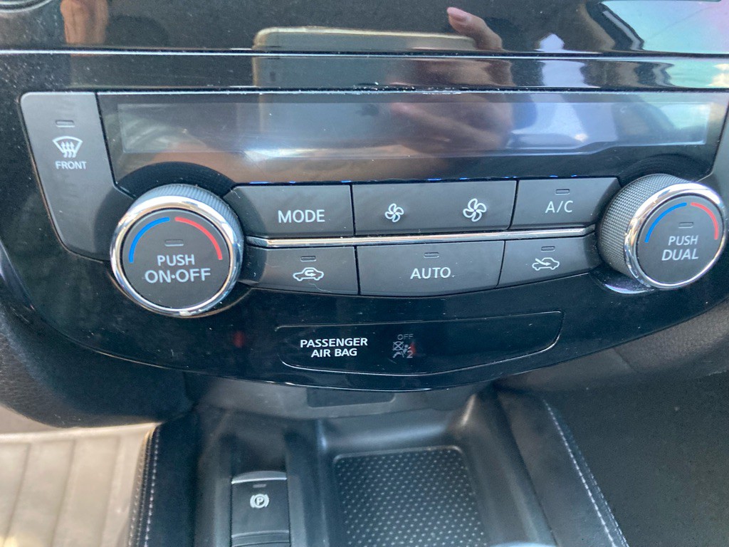 2020 Nissan Rogue Image 21