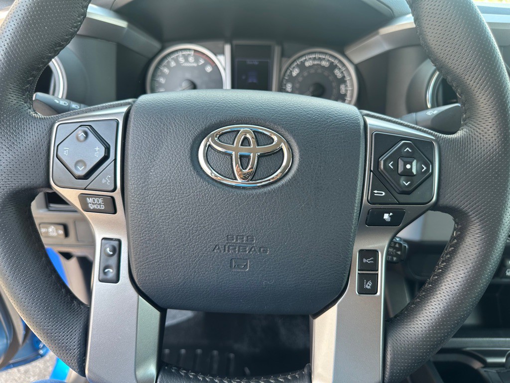 2018 Toyota Tacoma Image 8