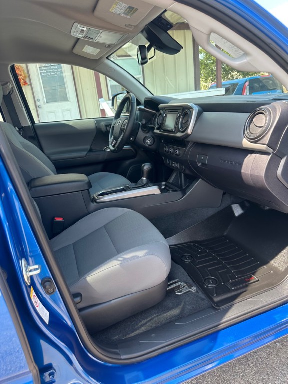 2018 Toyota Tacoma Image 15