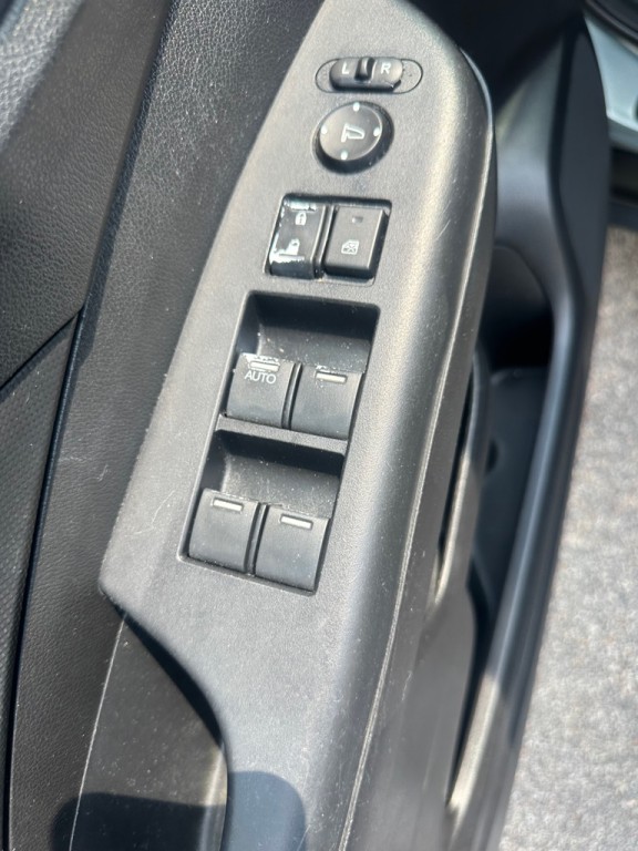 2012 Honda CR-V Image 12