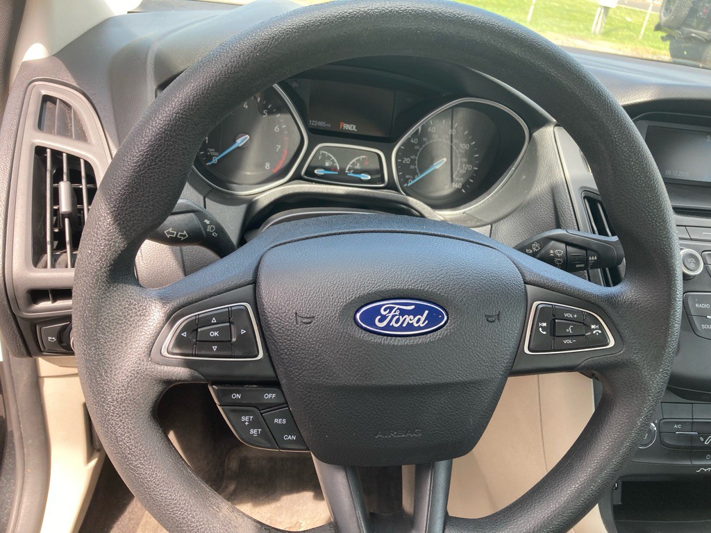 2015 Ford Focus Image 10