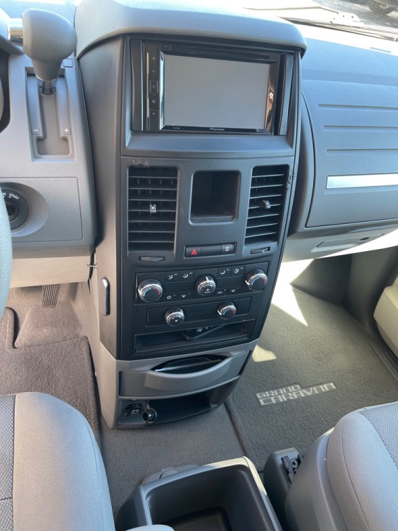 2008 Dodge Grand Caravan Image 7
