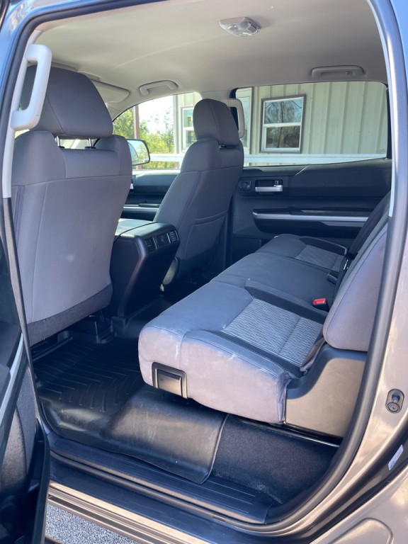 2016 Toyota Tundra Image 14