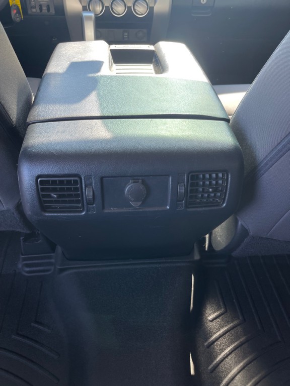 2016 Toyota Tundra Image 15