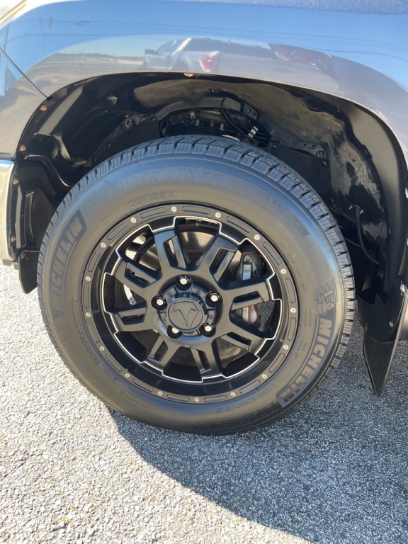 2016 Toyota Tundra Image 22