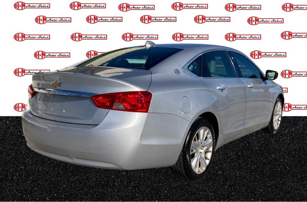 2017 Chevrolet Impala Image 3