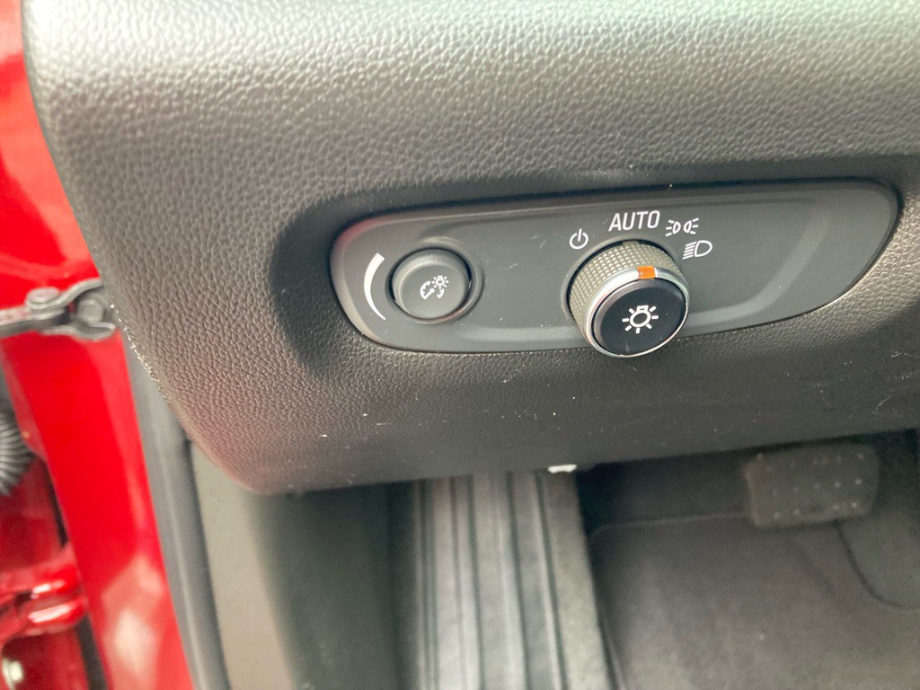 2022 Chevrolet Traverse Image 13