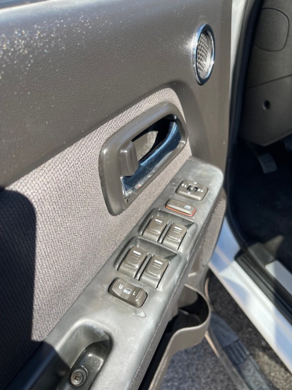 2011 Chevrolet Colorado Image 11