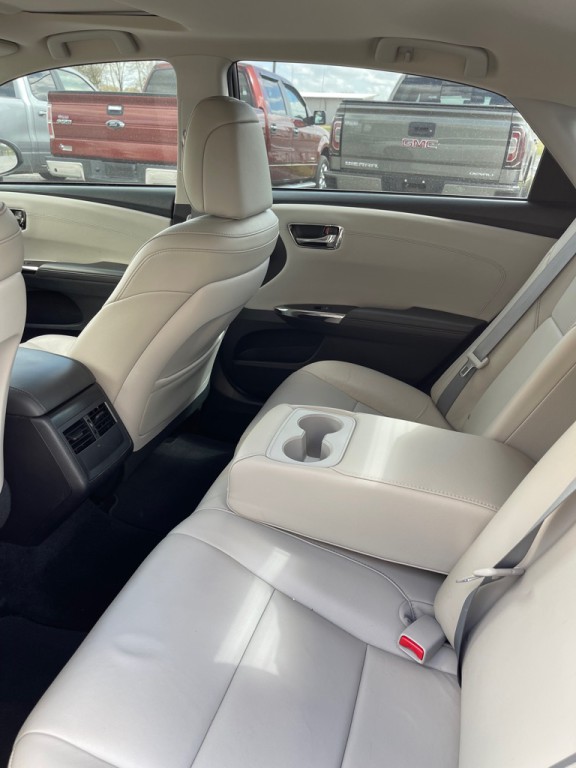 2016 Toyota Avalon Image 20