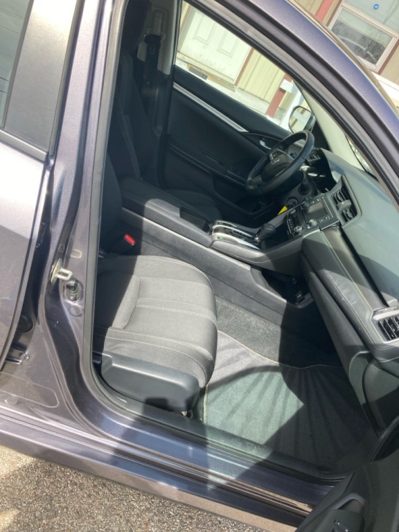 2018 Honda Civic Image 12