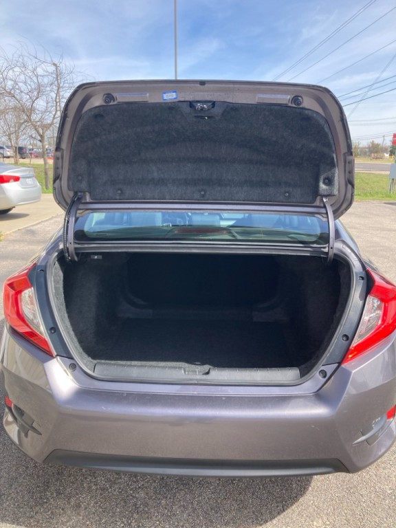 2018 Honda Civic Image 14